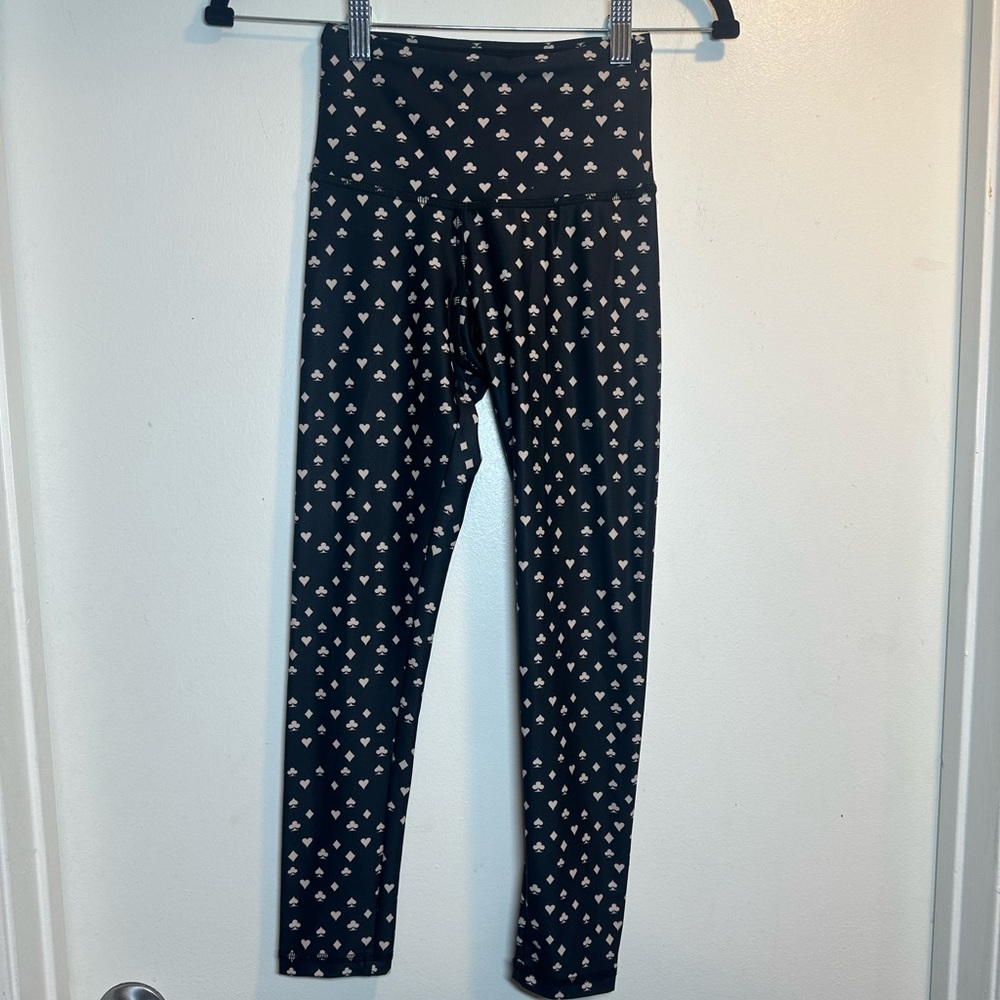 Ace of spades and heart calf yoga leggings
